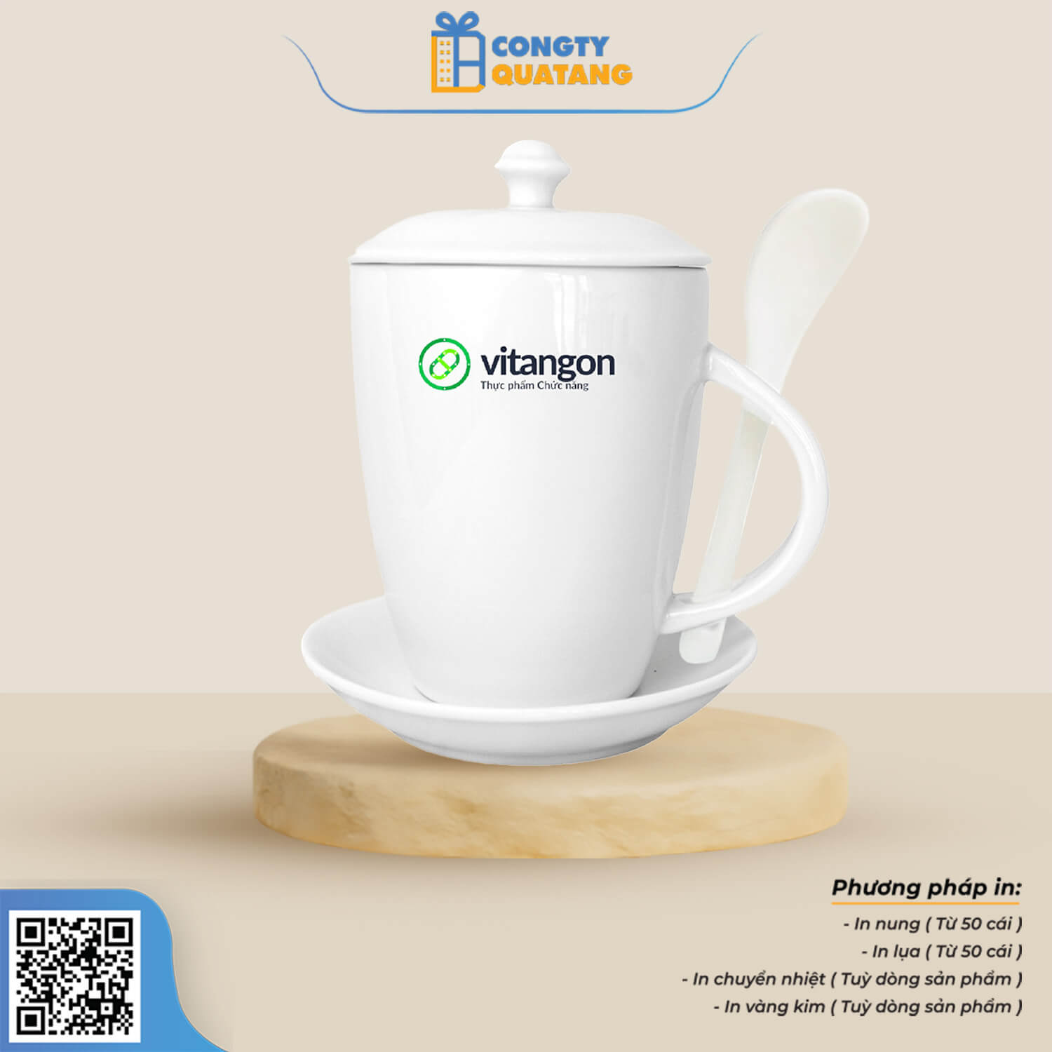 Ly Sứ Bát Tràng Quai Cầm Liền Thìa Có Nắp Đậy QT-CS131 - Congtyquatang.com.vn