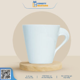 Ly Sứ Trắng Quai Xoắn QT-CS115 - Congtyquatang.com.vn